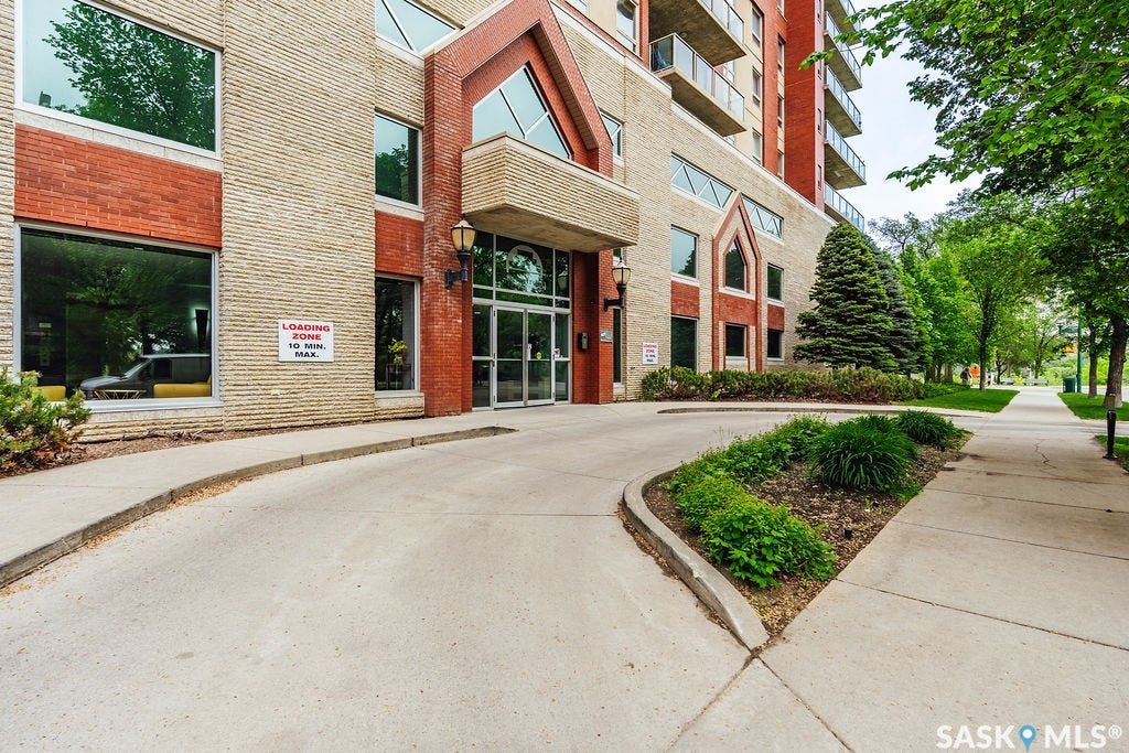 902 Spadina Crescent E, #409, Saskatoon SK S7K 0G8