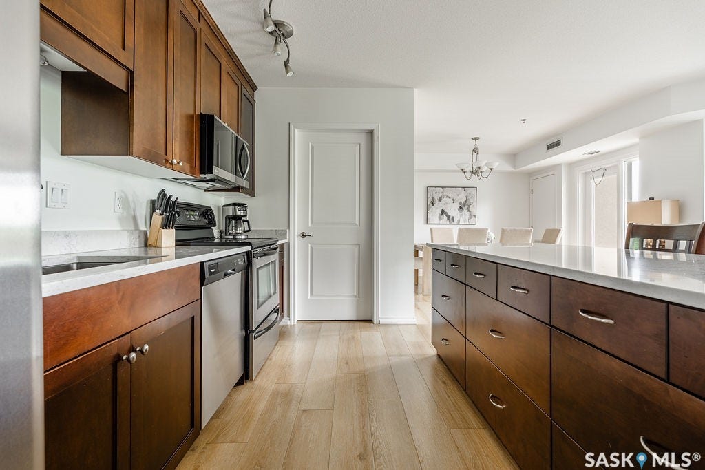 902 Spadina Crescent E, #409, Saskatoon SK S7K 0G8