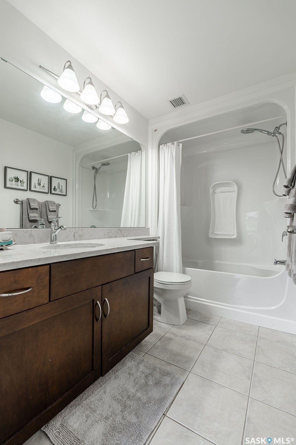 902 Spadina Crescent E, #409, Saskatoon SK S7K 0G8