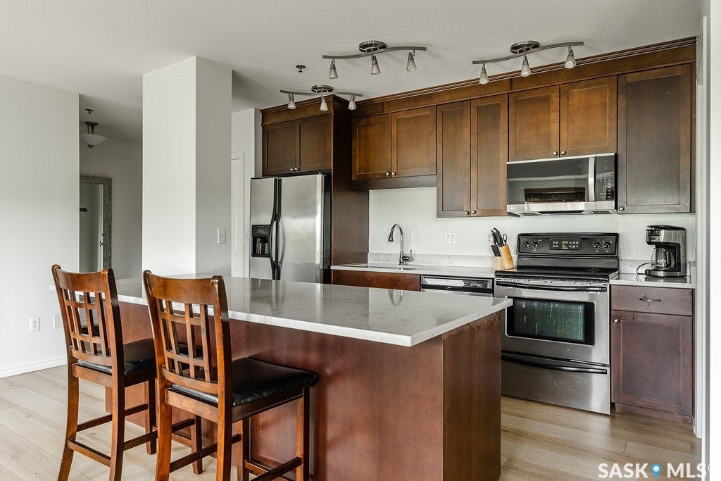 902 Spadina Crescent E, #409, Saskatoon SK S7K 0G8