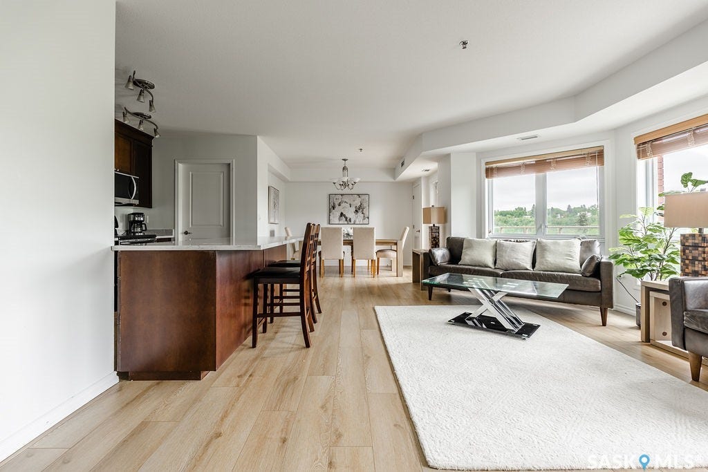 902 Spadina Crescent E, #409, Saskatoon SK S7K 0G8