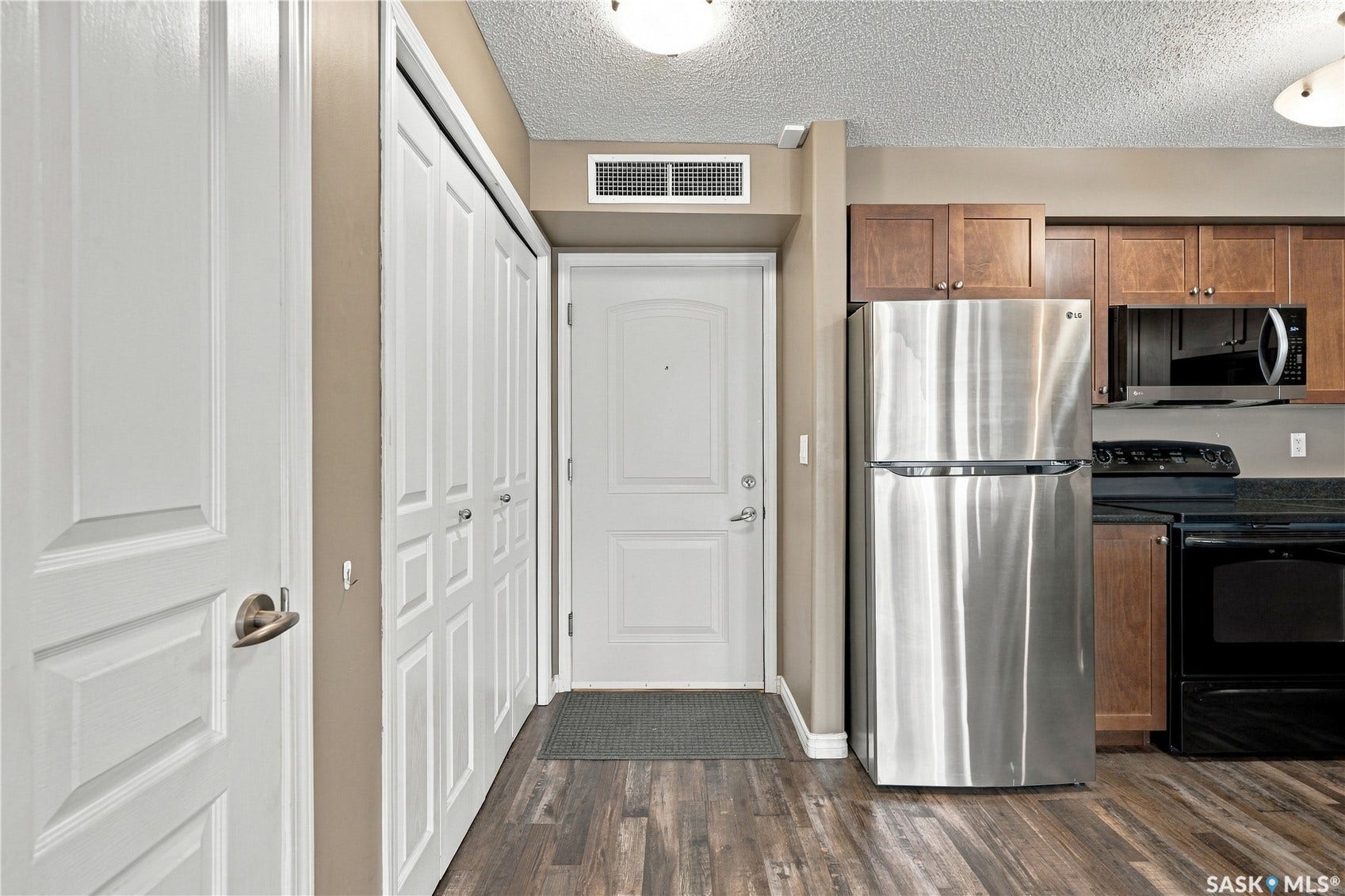 150 Pawlychenko Lane, #319, Saskatoon SK S7V 0B4