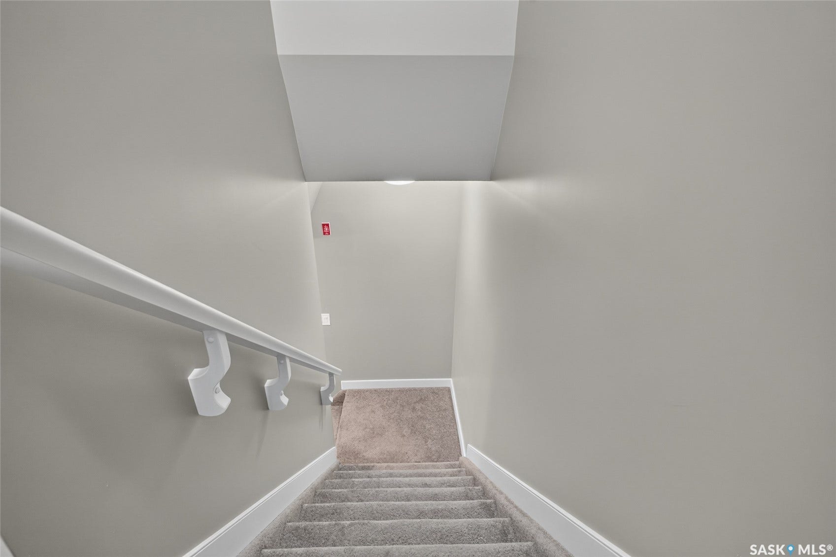 215 Hampton Green, #16, Saskatoon SK S7R 0G7