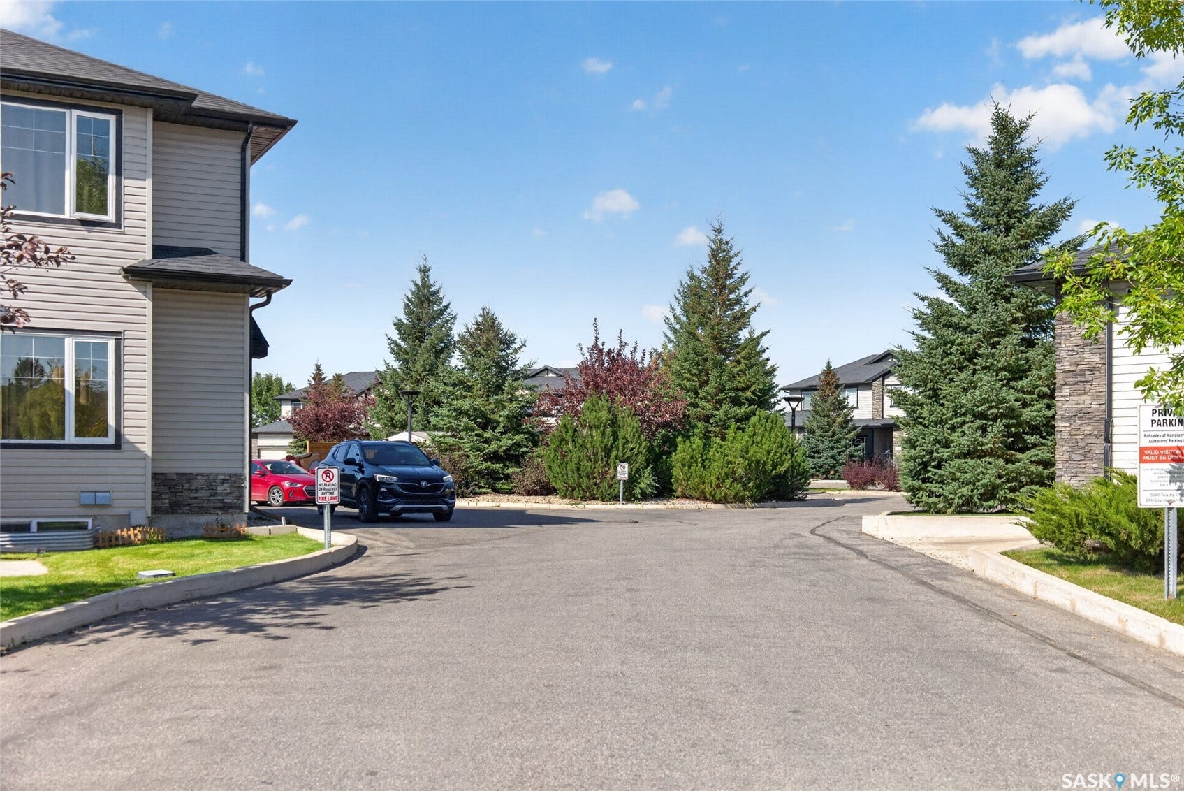 215 Hampton Green, #16, Saskatoon SK S7R 0G7