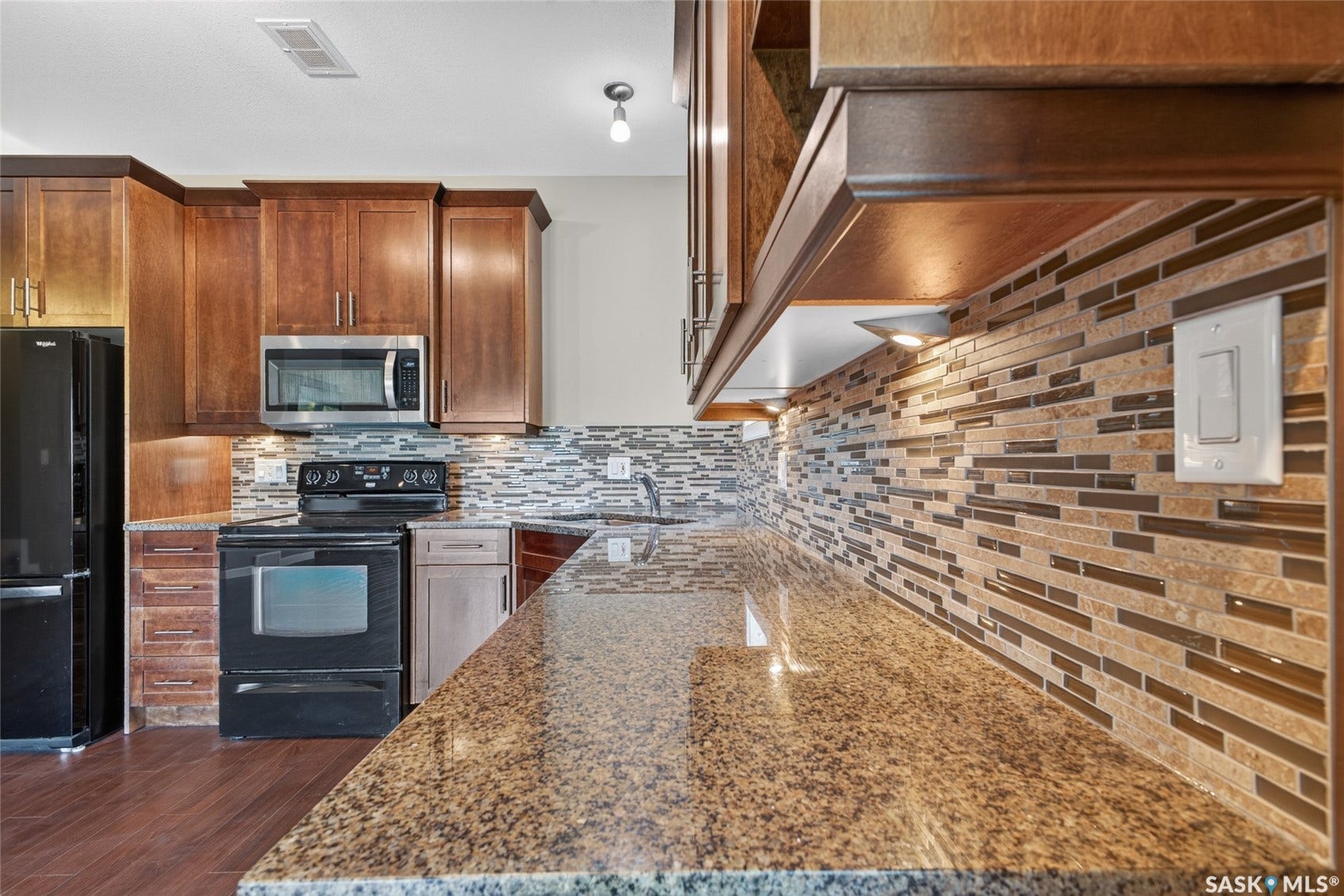 215 Hampton Green, #16, Saskatoon SK S7R 0G7