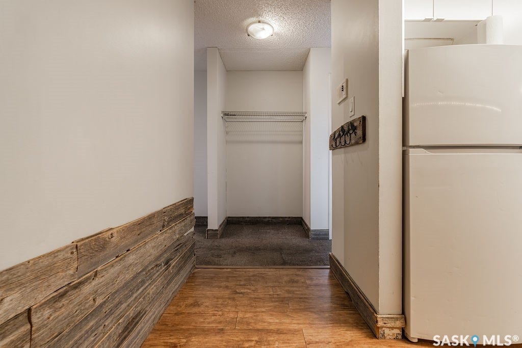 3302 33rd Street W, #212, Saskatoon SK S7L 6C9