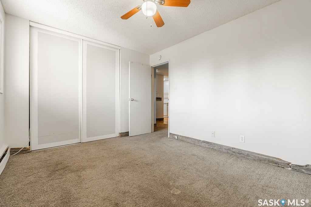 3302 33rd Street W, #212, Saskatoon SK S7L 6C9