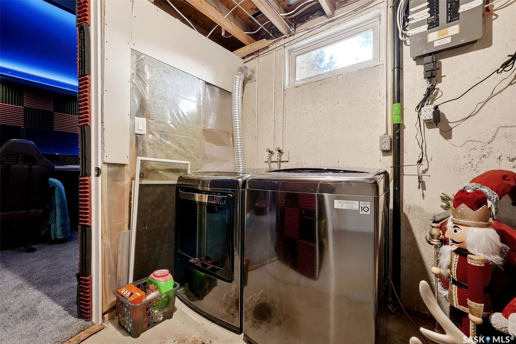 6610 Dewdney Avenue, Regina SK S4T 6W7