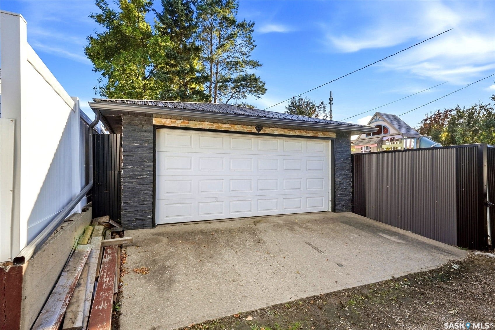 6610 Dewdney Avenue, Regina SK S4T 6W7