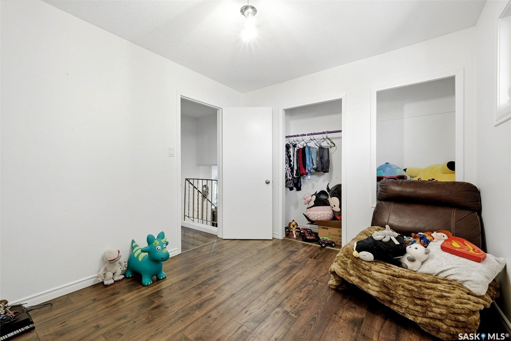 6610 Dewdney Avenue, Regina SK S4T 6W7