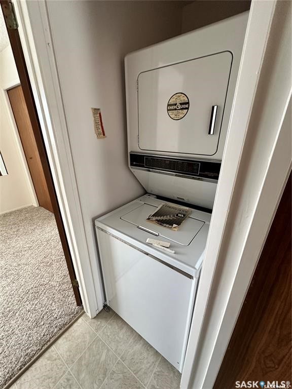 White stackable washer and dryer unit