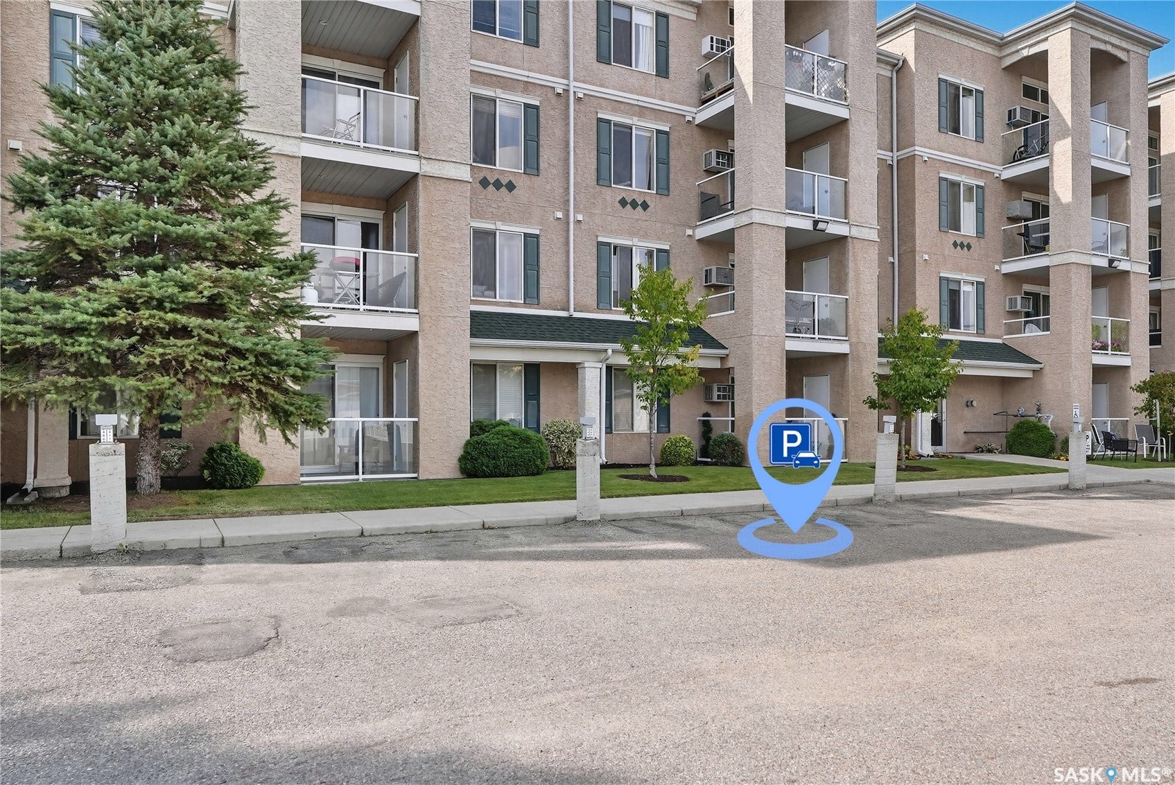 215 Lowe Road, #409, Saskatoon SK S7S 1N1