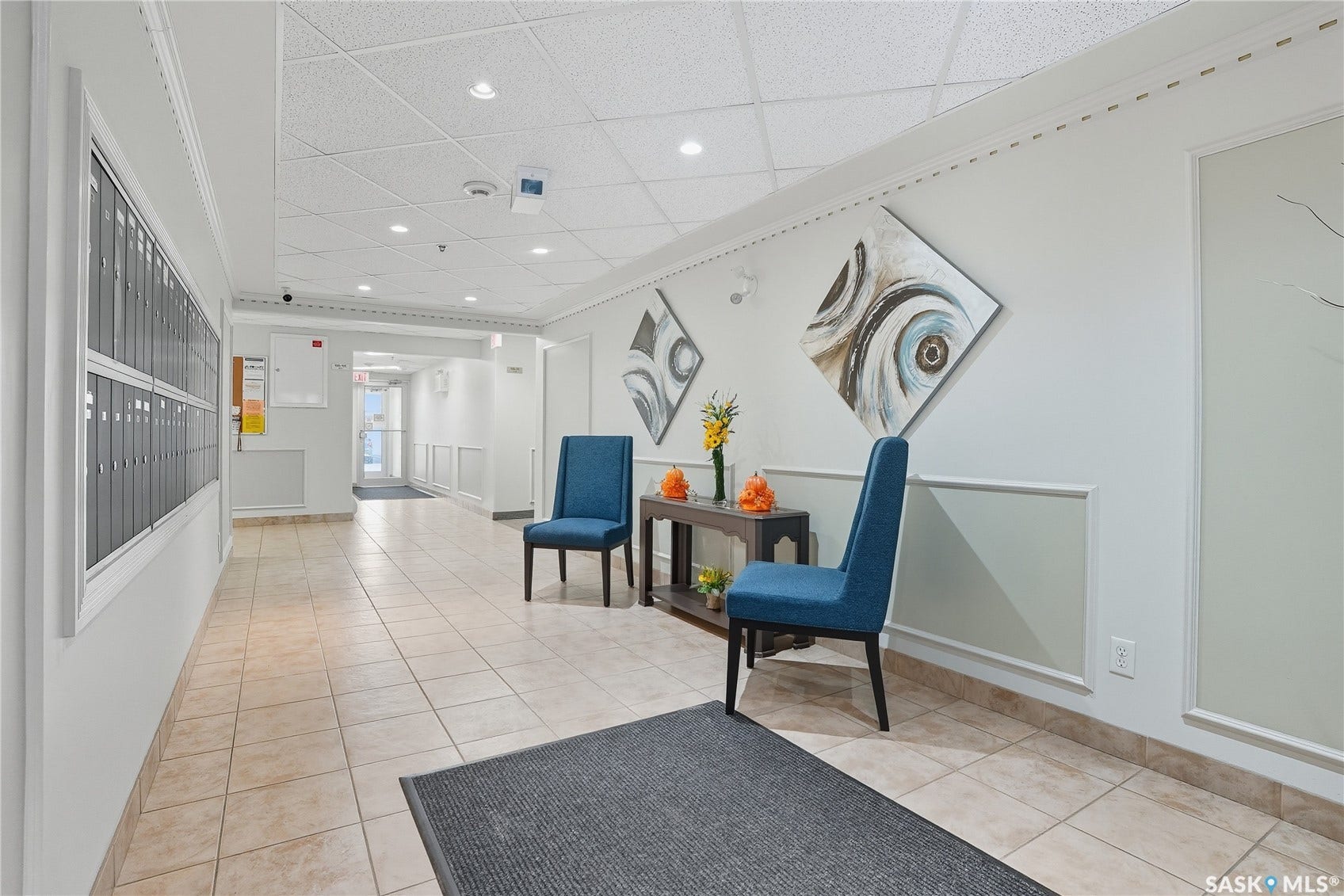 215 Lowe Road, #409, Saskatoon SK S7S 1N1