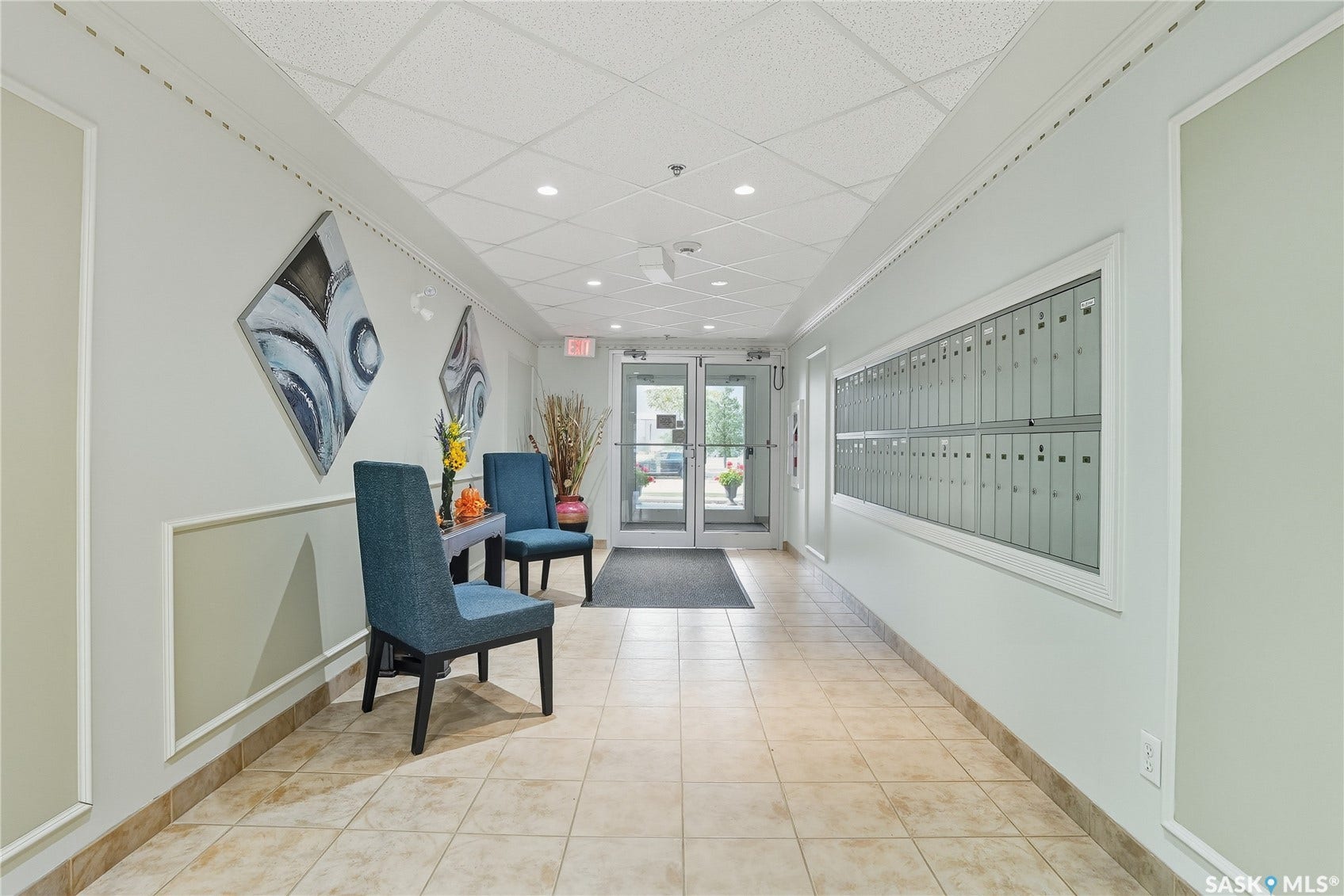 215 Lowe Road, #409, Saskatoon SK S7S 1N1