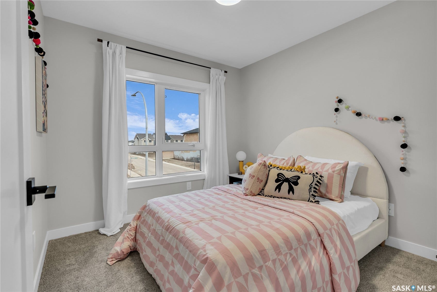 126 Amisk Way, Saskatoon SK S7V 1W5