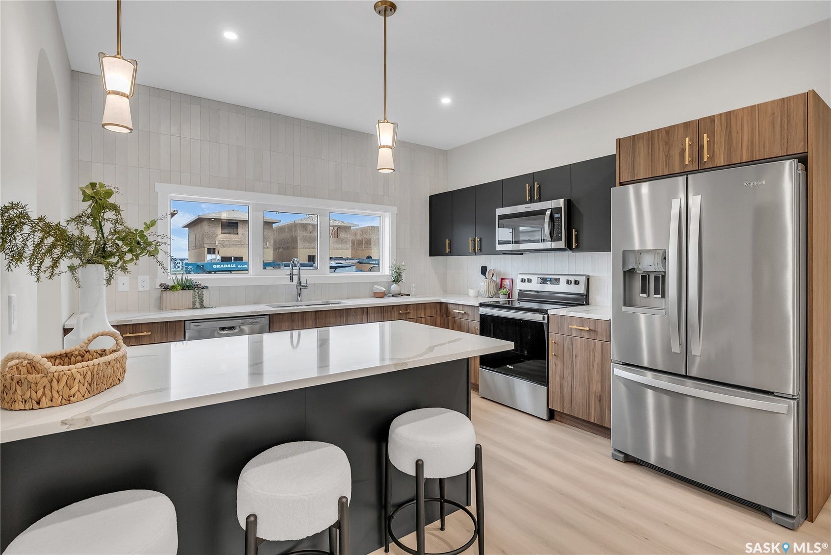 126 Amisk Way, Saskatoon SK S7V 1W5