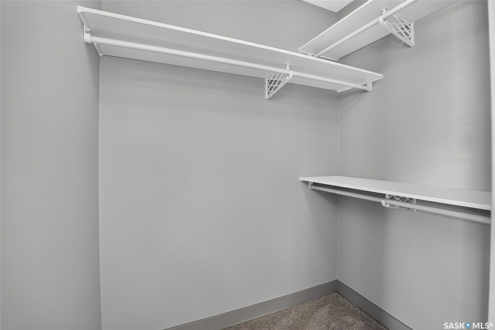 202 Maningas Bend, Saskatoon SK S7W 0P5