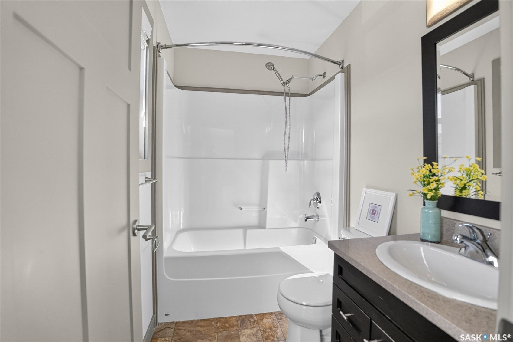 202 Maningas Bend, Saskatoon SK S7W 0P5