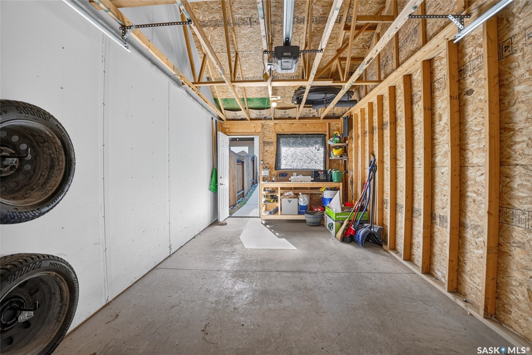 202 Maningas Bend, Saskatoon SK S7W 0P5