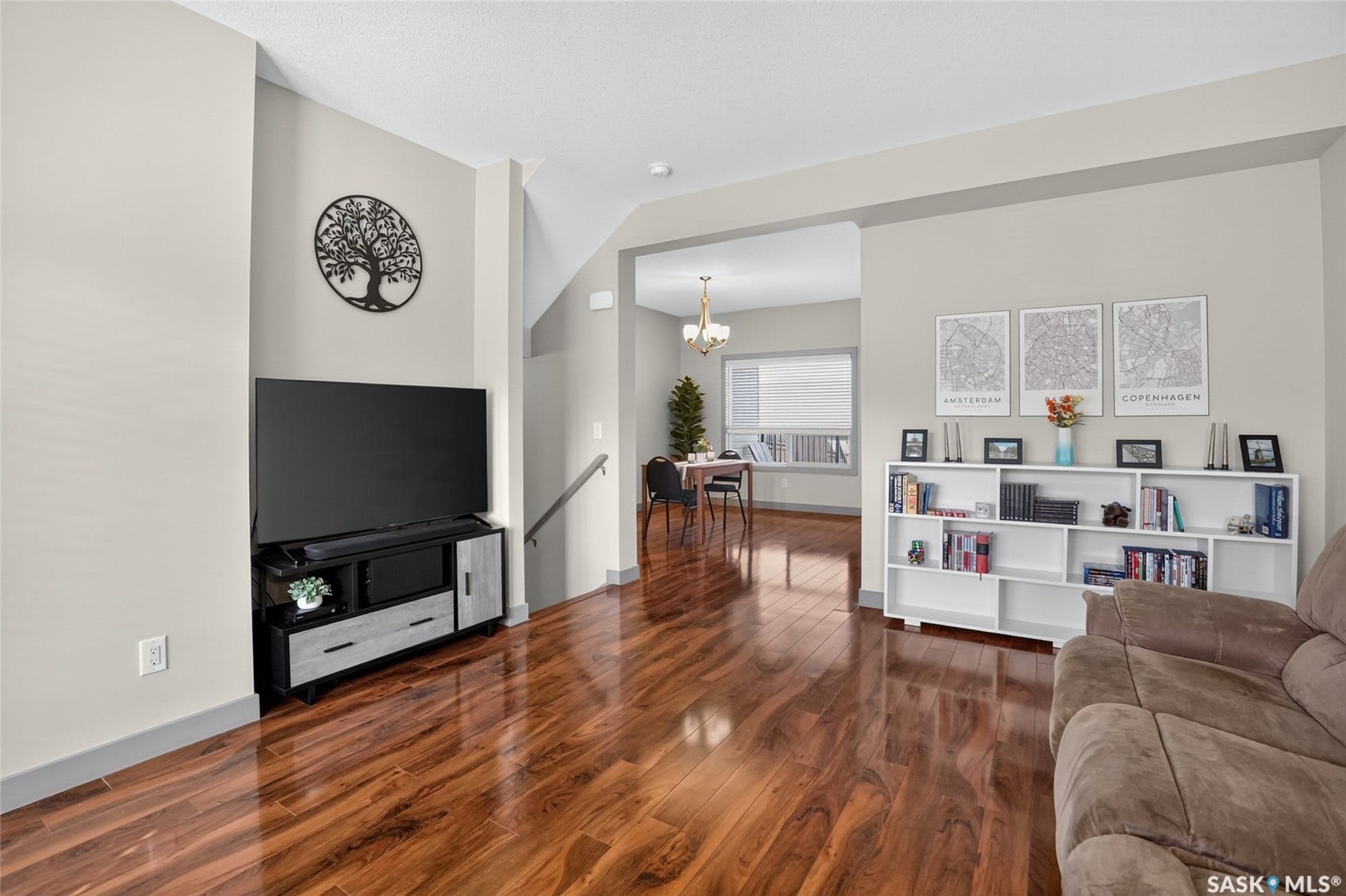 202 Maningas Bend, Saskatoon SK S7W 0P5