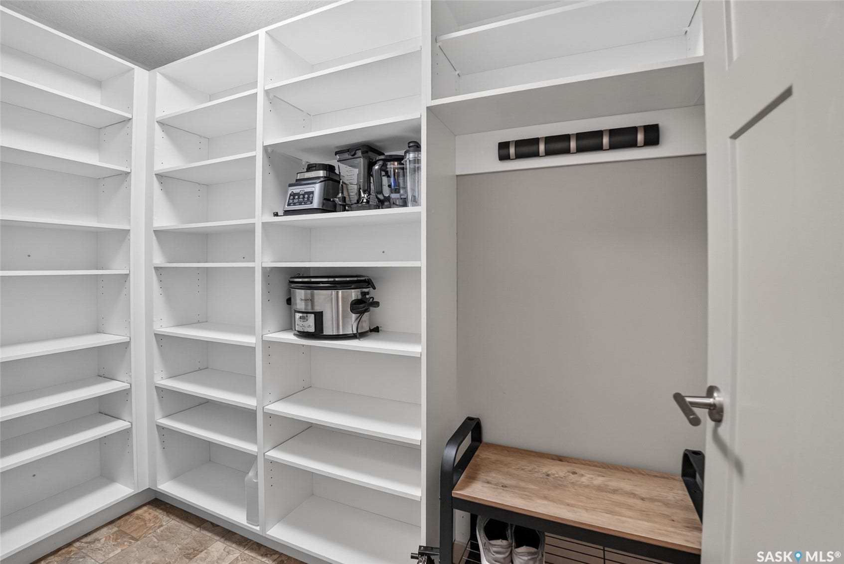 202 Maningas Bend, Saskatoon SK S7W 0P5