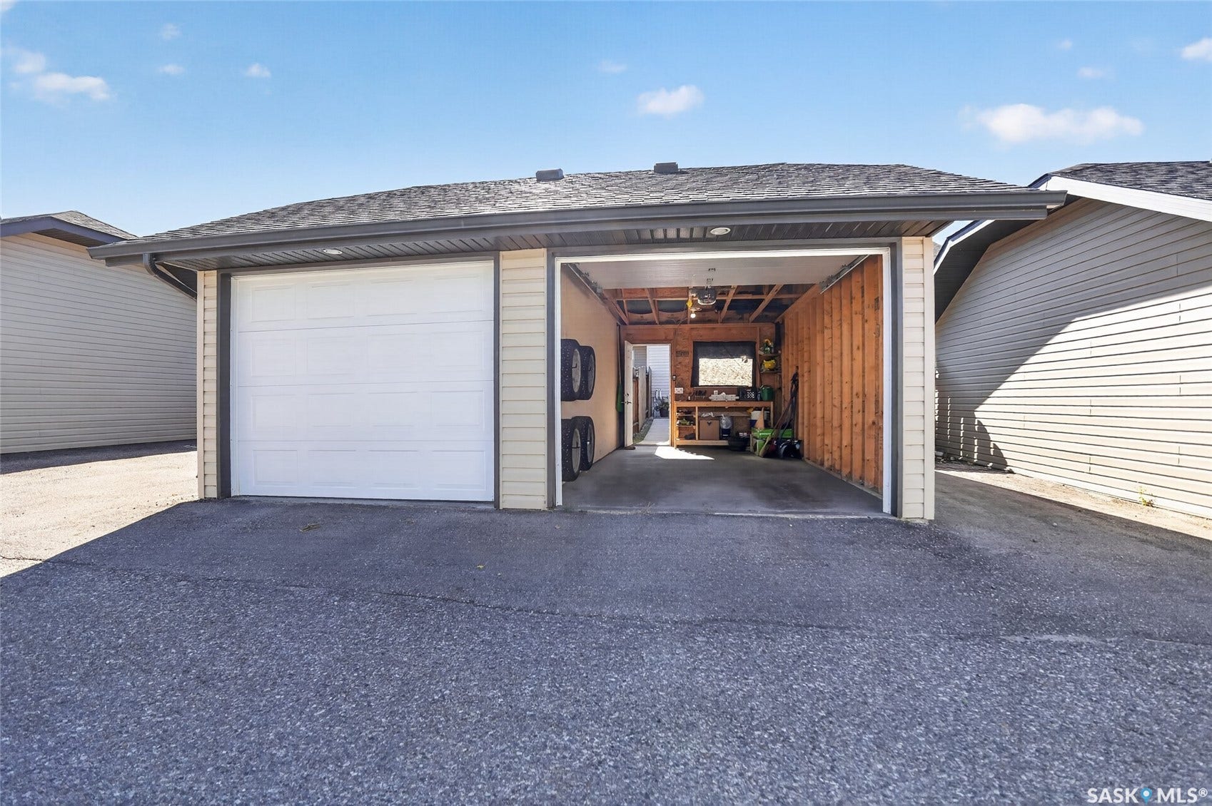 202 Maningas Bend, Saskatoon SK S7W 0P5