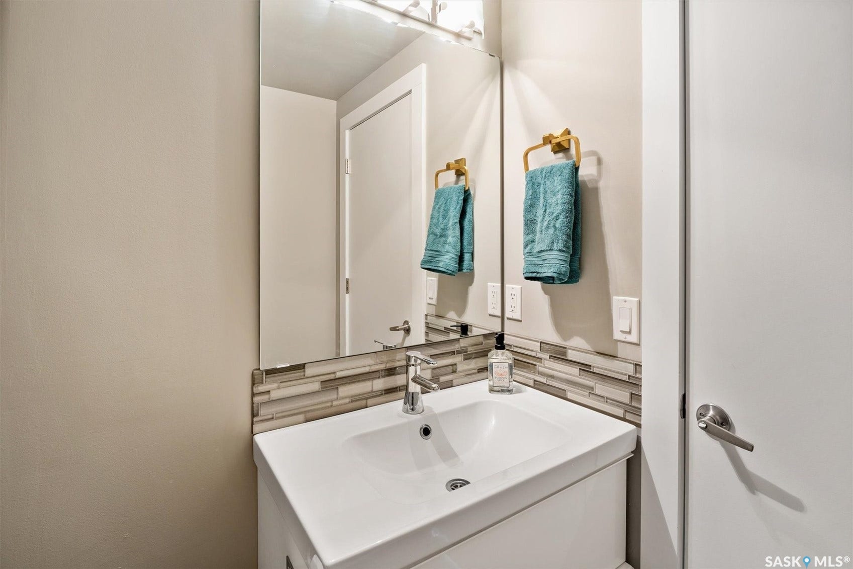 120 23rd Street E, #530, Saskatoon SK S7K 0K8