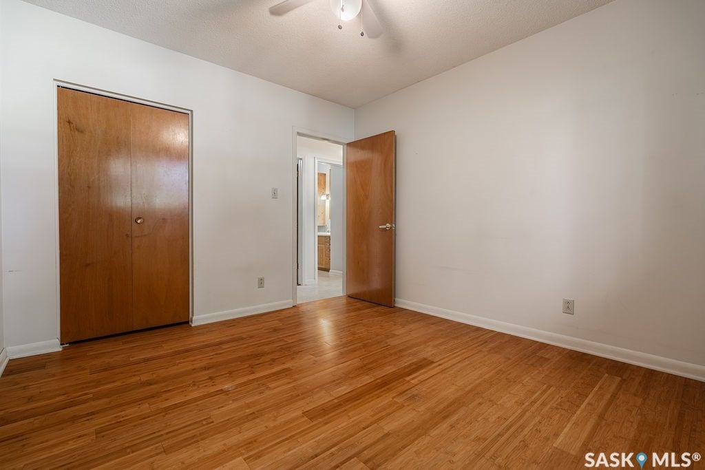 56 Morris Drive, Saskatoon SK S7L 3V2
