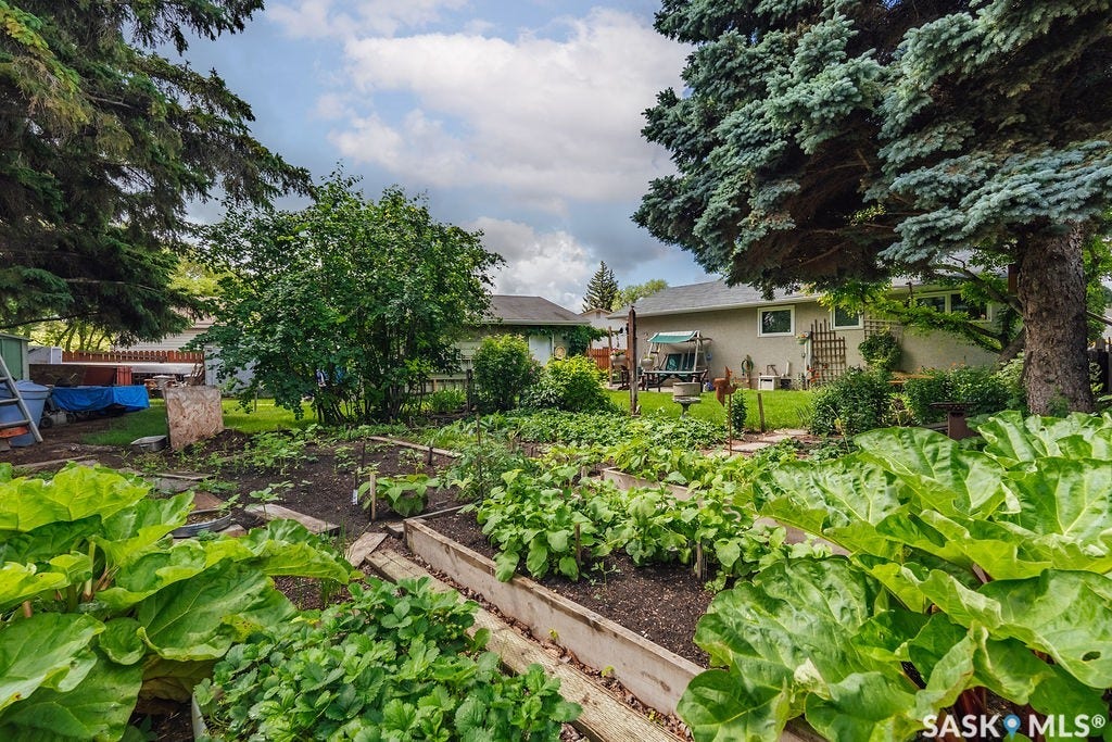 56 Morris Drive, Saskatoon SK S7L 3V2