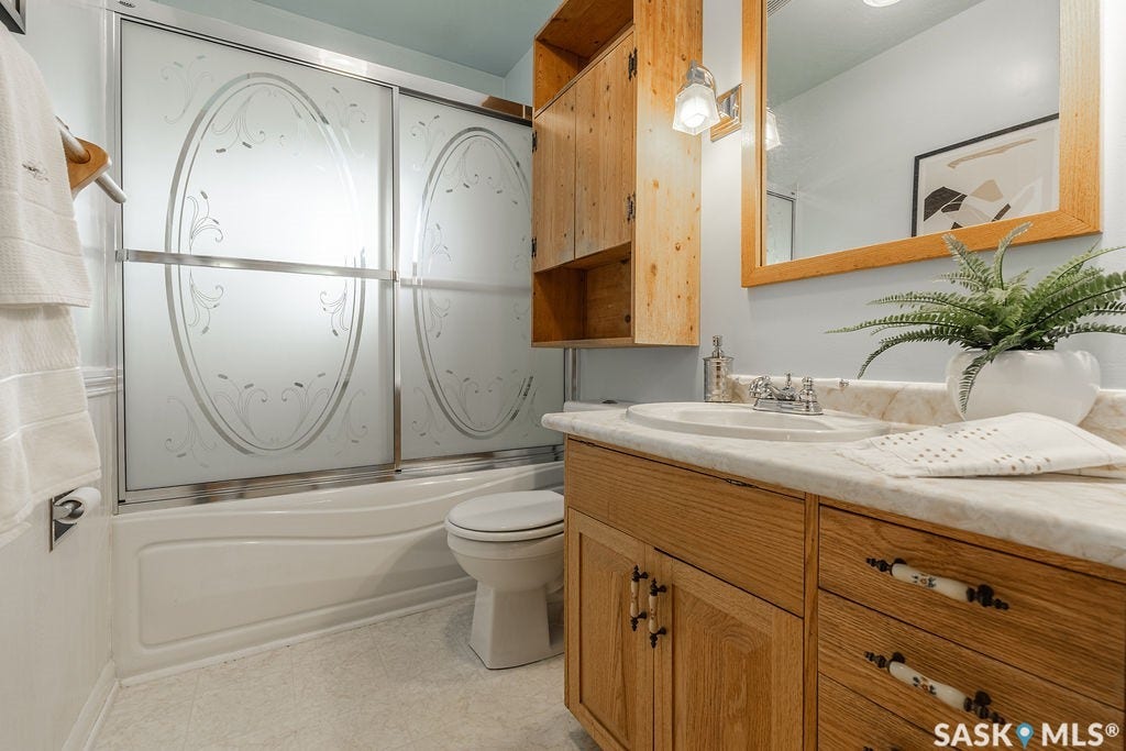 56 Morris Drive, Saskatoon SK S7L 3V2