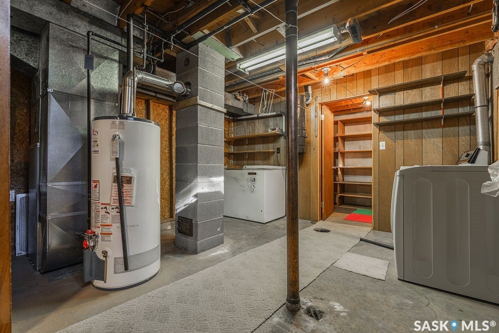 56 Morris Drive, Saskatoon SK S7L 3V2