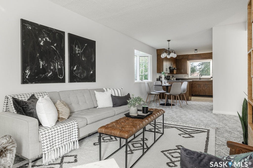 11 Moxon Crescent, Saskatoon SK S7H 3B8