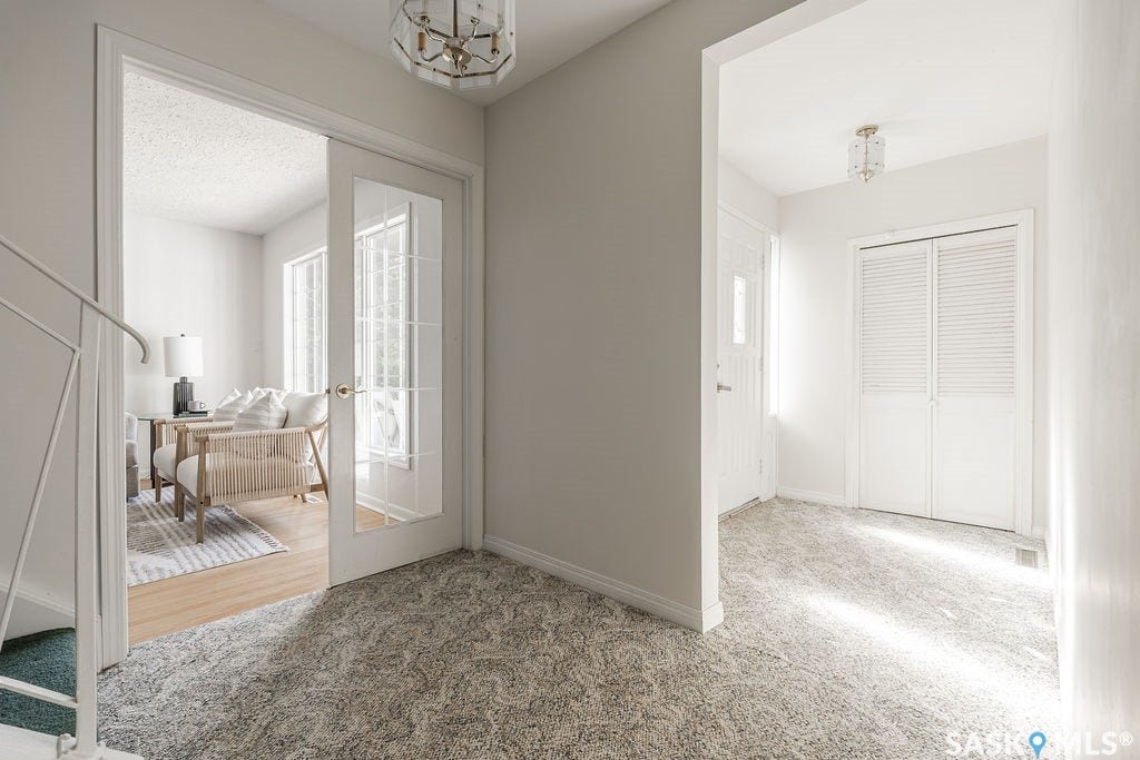 11 Moxon Crescent, Saskatoon SK S7H 3B8