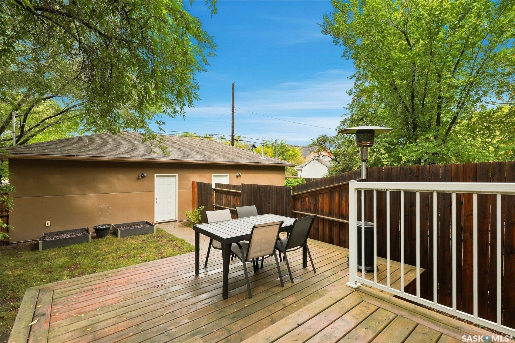 1201 12th Street E, Saskatoon SK S7H 0E3
