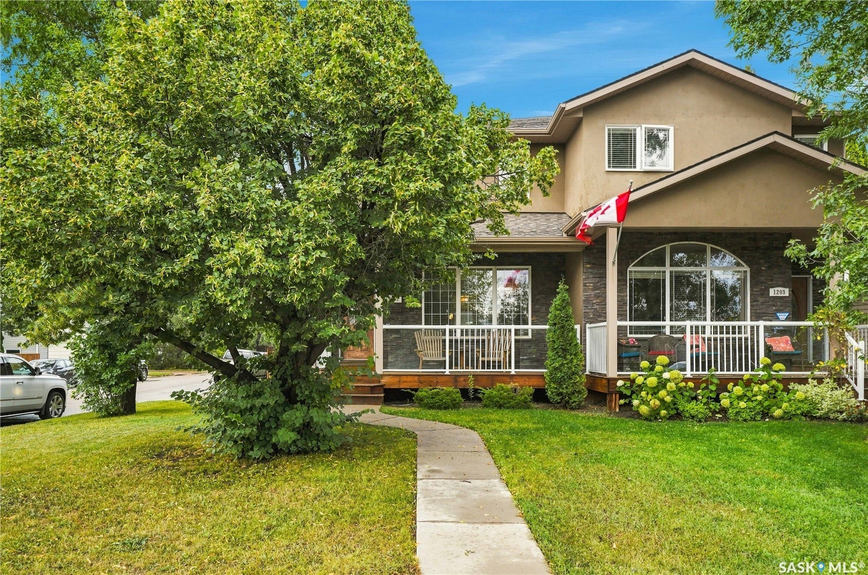 1201 12th Street E, Saskatoon SK S7H 0E3