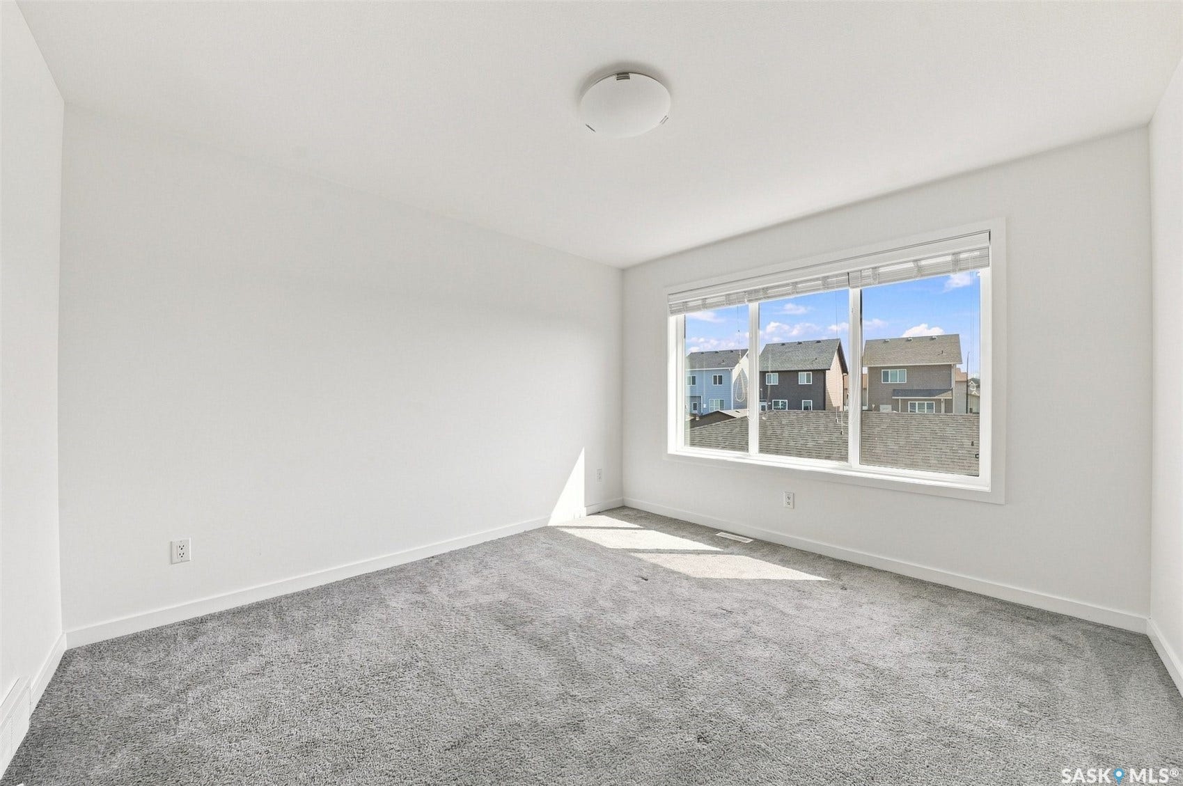 3043 Brighton Common, Saskatoon SK S7V 0Z5