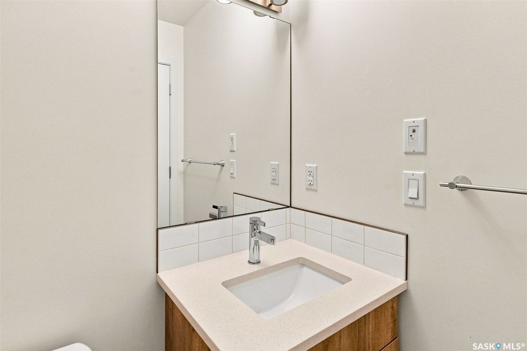 3043 Brighton Common, Saskatoon SK S7V 0Z5