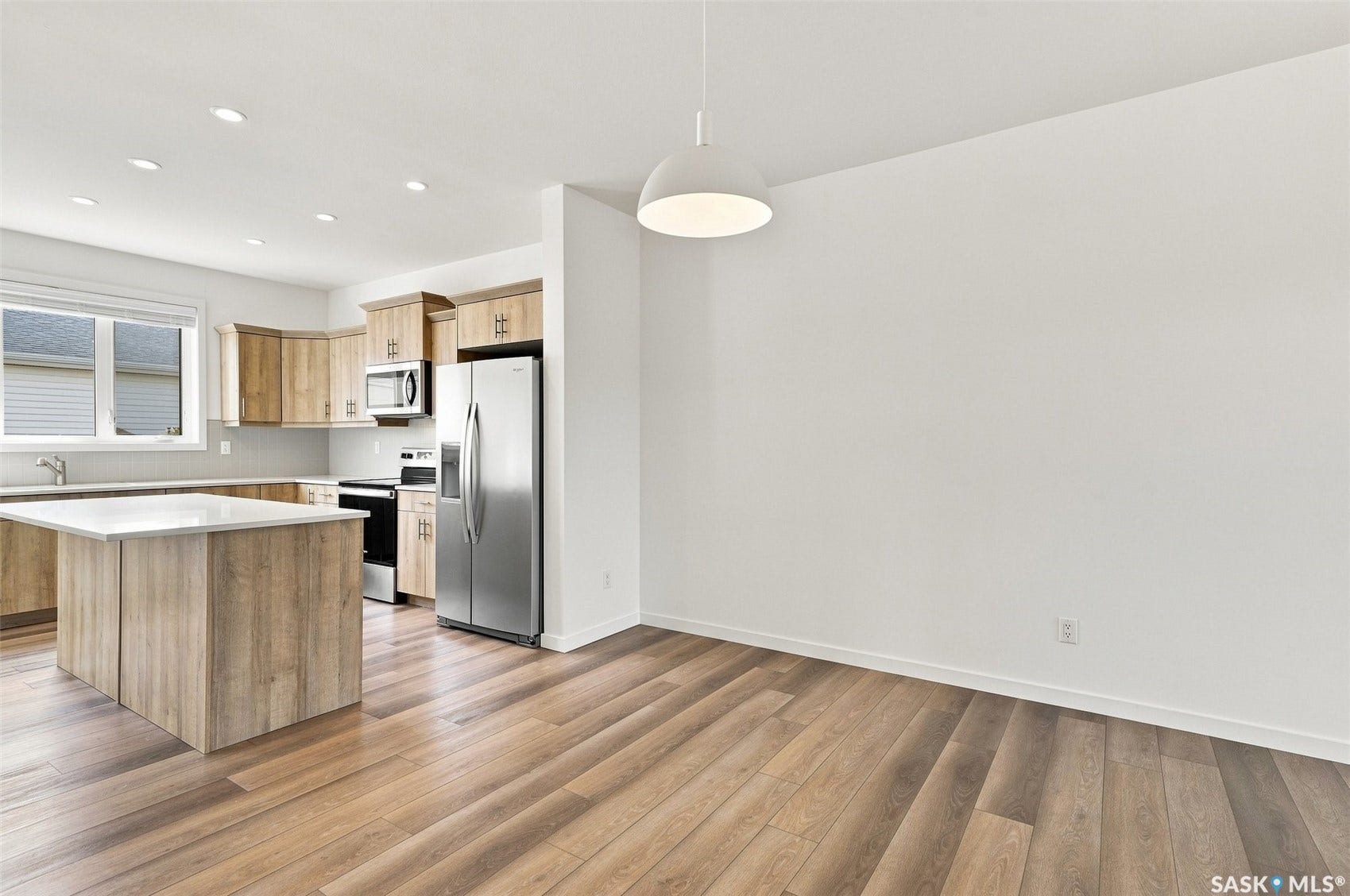 3043 Brighton Common, Saskatoon SK S7V 0Z5