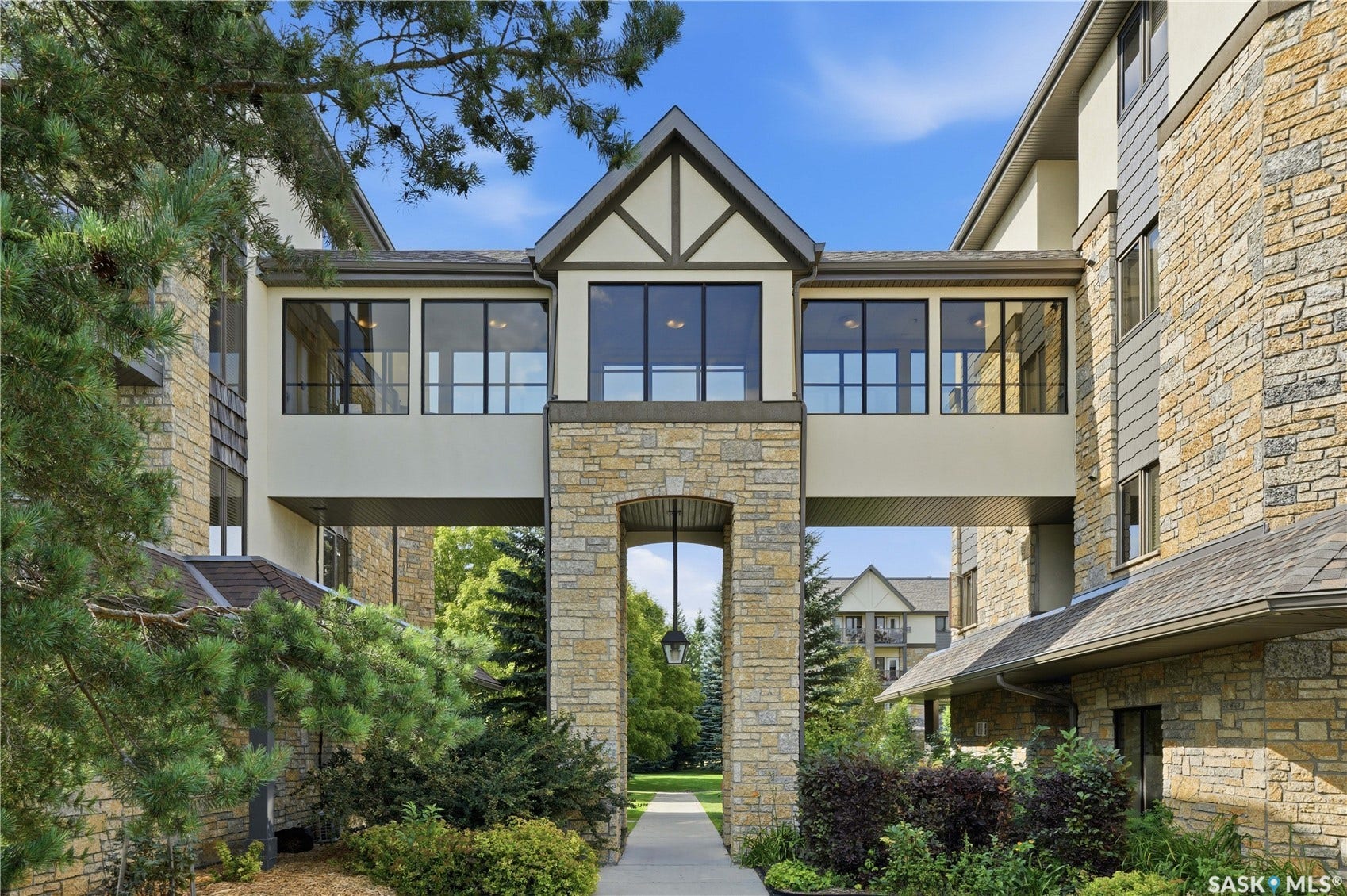 1622A Acadia Drive, #311, Saskatoon SK S7H 5H7