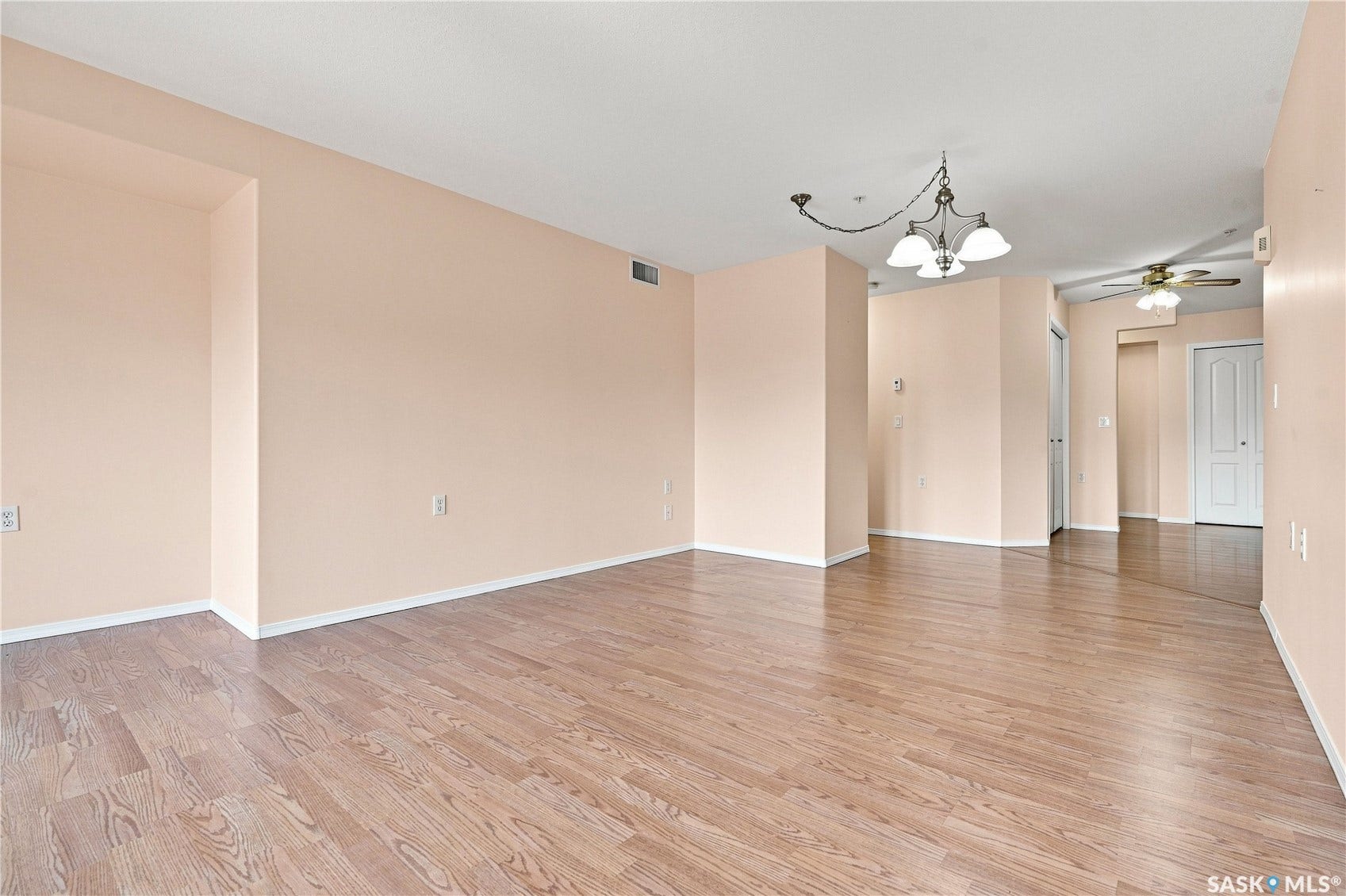 1622A Acadia Drive, #311, Saskatoon SK S7H 5H7