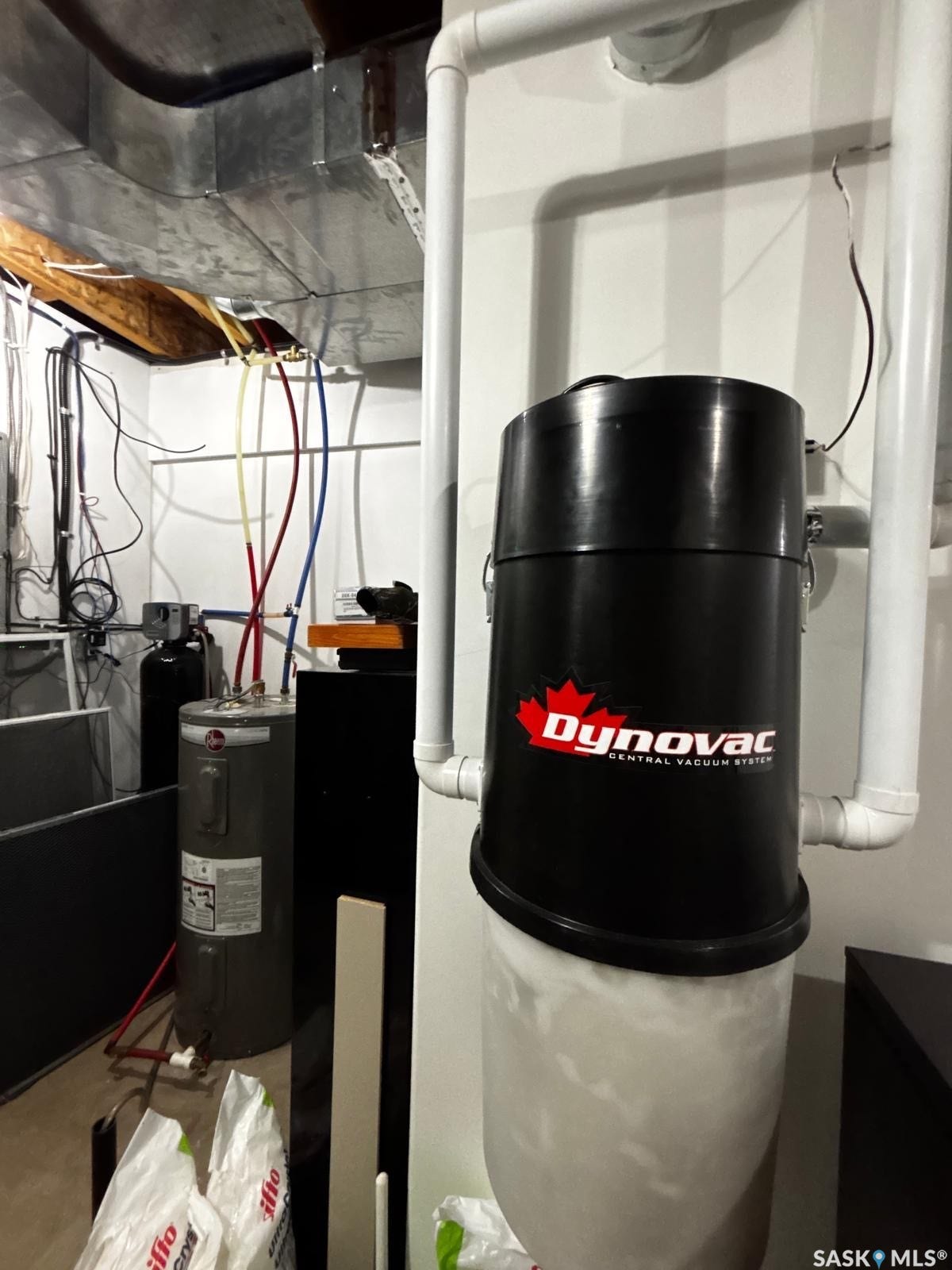 Central vacuum system