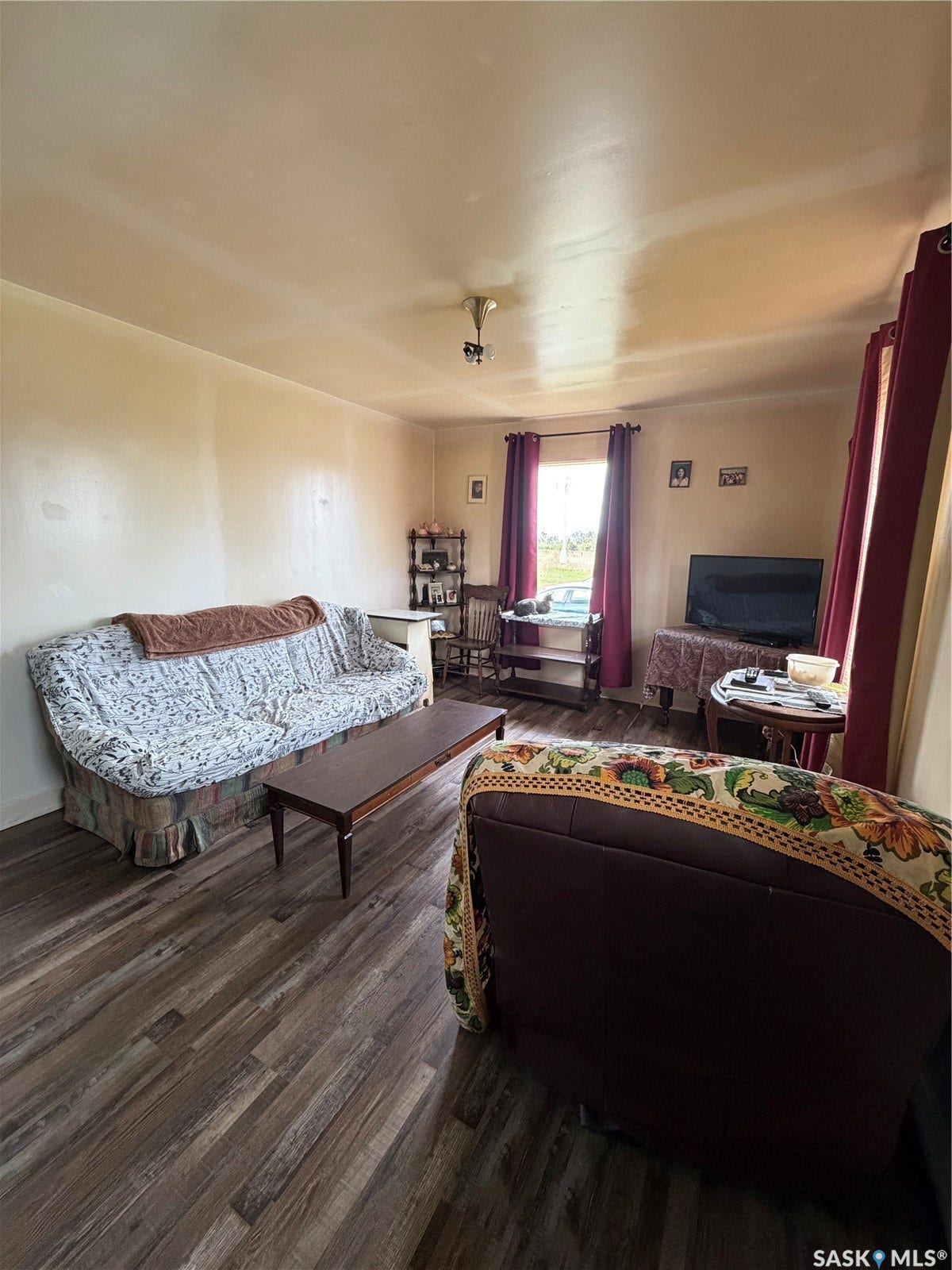 Wood-finish flooring