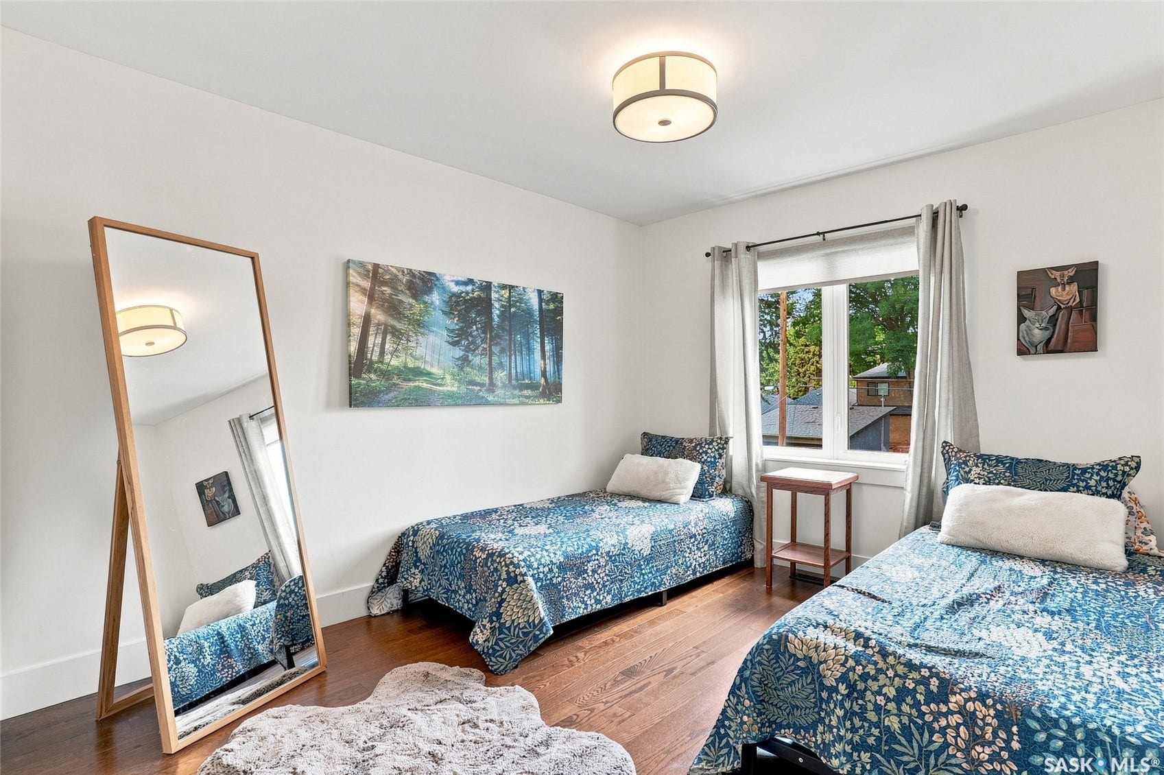 1019A 10TH Street E, Saskatoon SK S7H 0H8