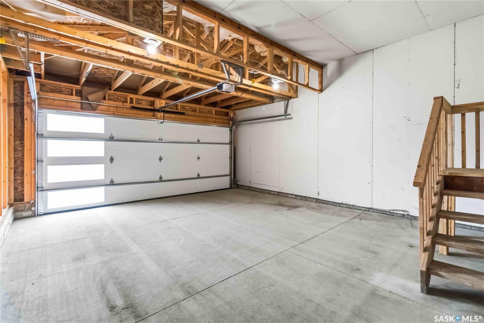 422 Myles Heidt Manor, Saskatoon SK S7W 1J1