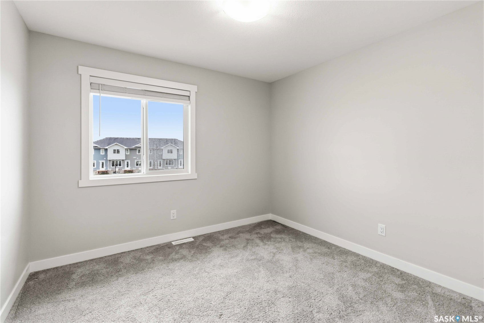 422 Myles Heidt Manor, Saskatoon SK S7W 1J1