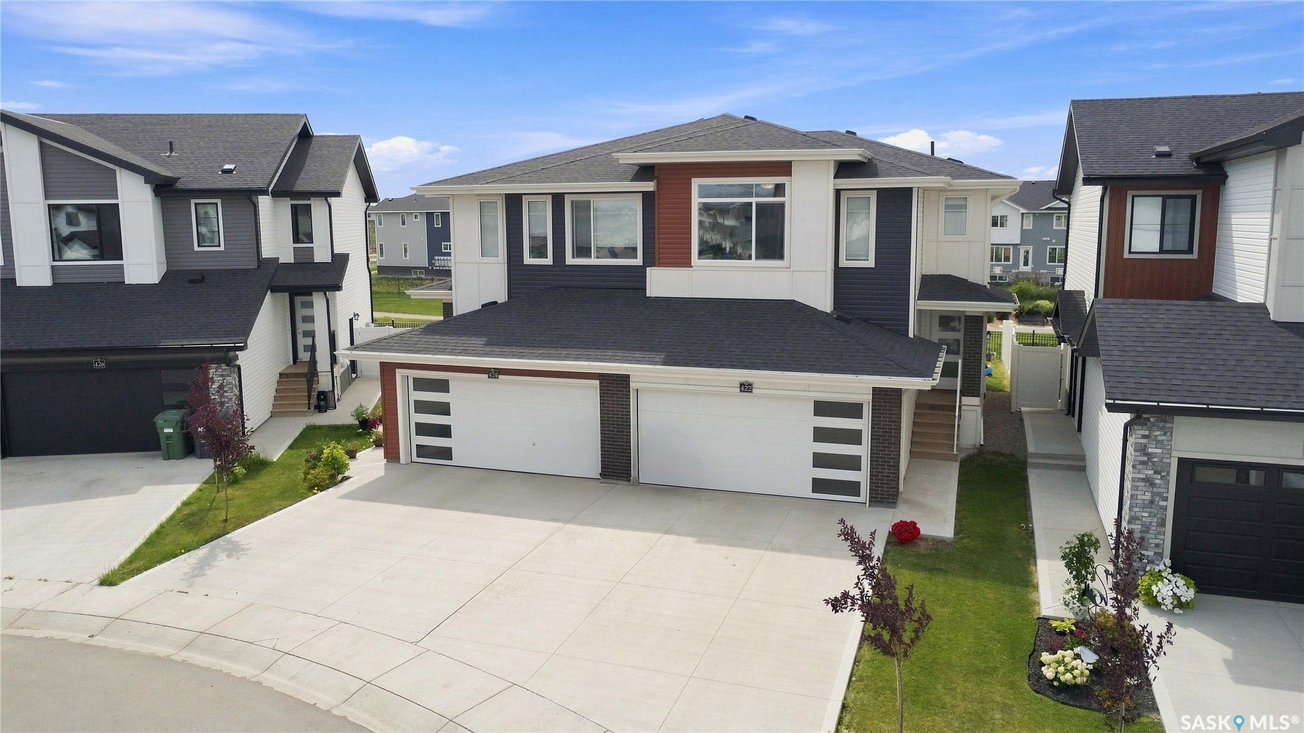 422 Myles Heidt Manor, Saskatoon SK S7W 1J1