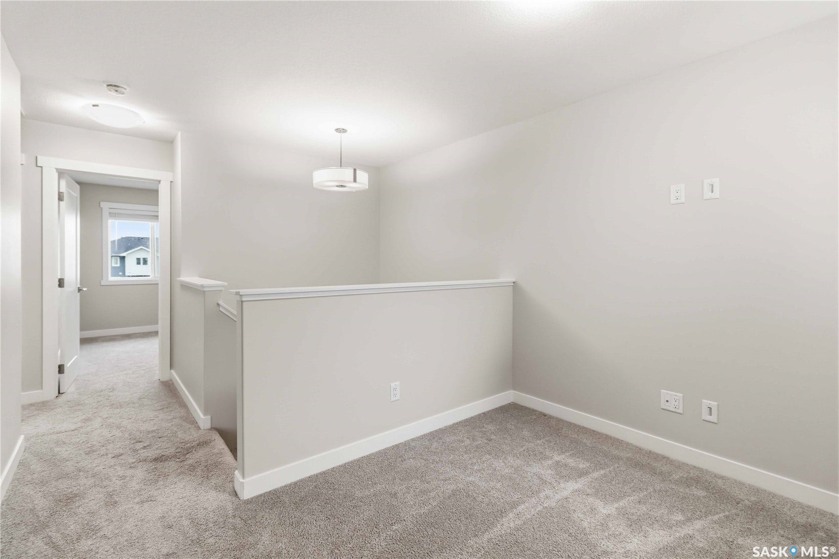 422 Myles Heidt Manor, Saskatoon SK S7W 1J1