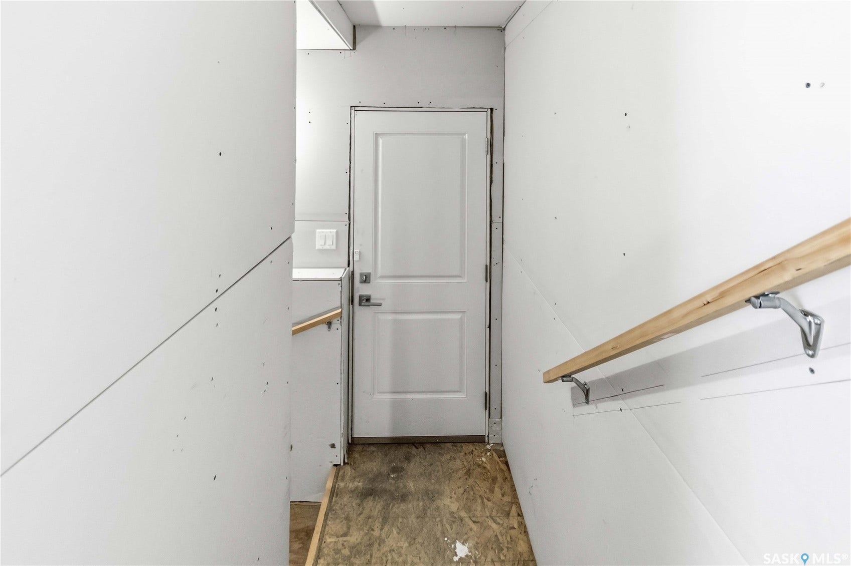 422 Myles Heidt Manor, Saskatoon SK S7W 1J1