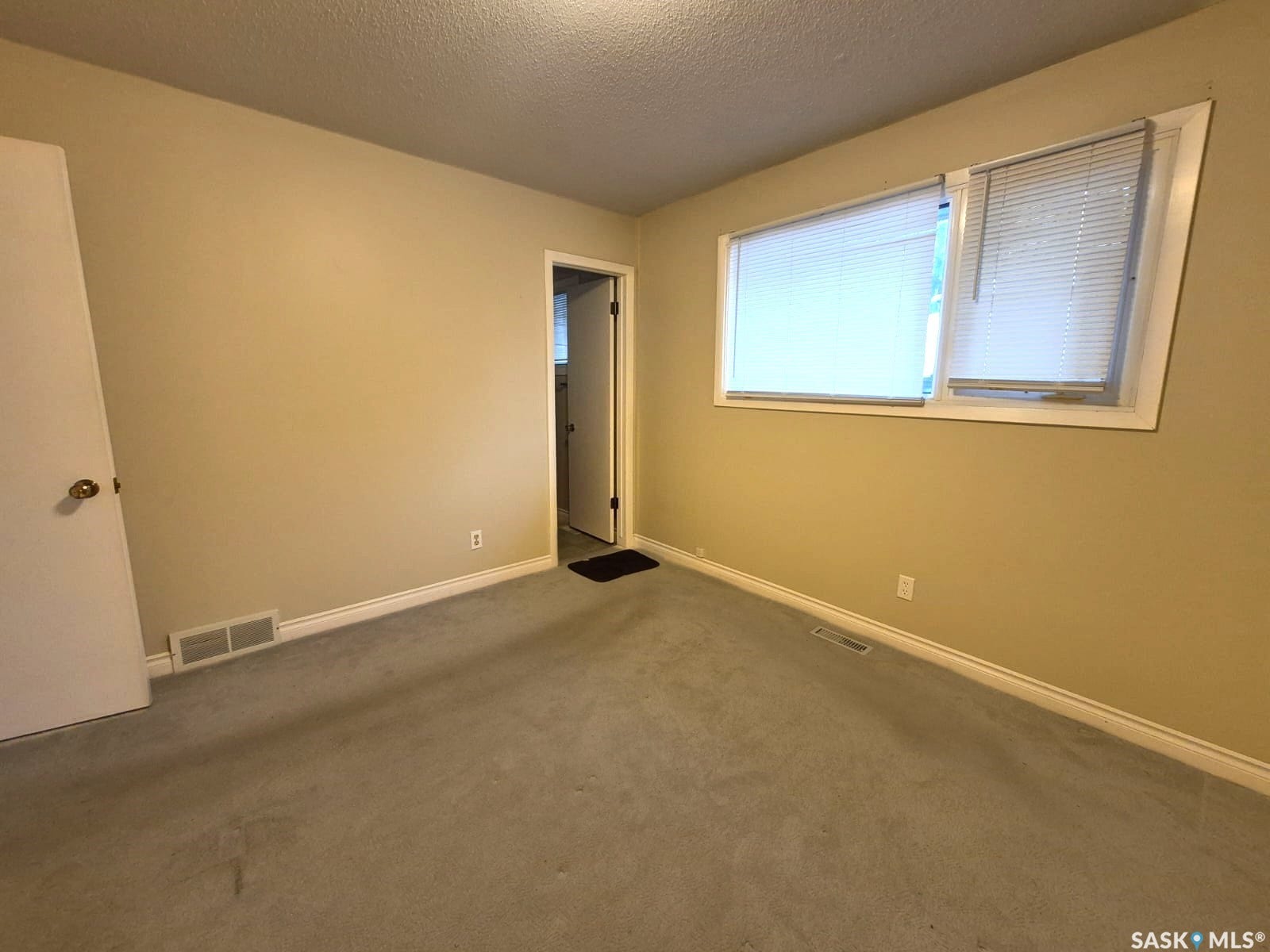 64 Clarewood Crescent, Yorkton SK S3N 2V2