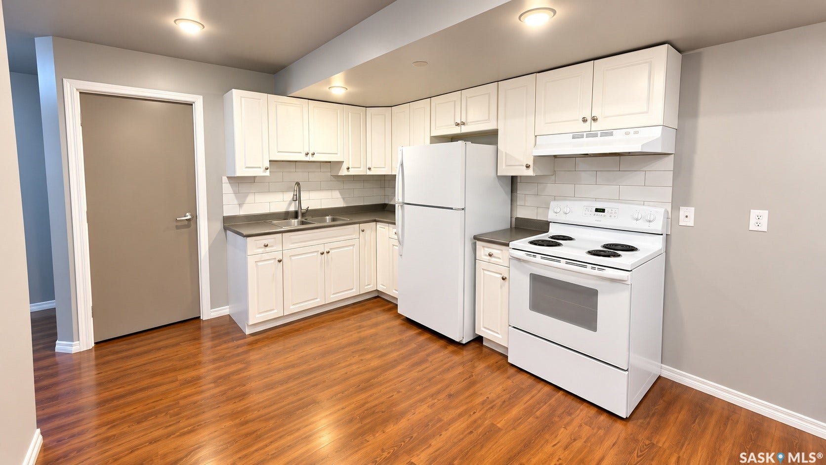 717 31st Street W, Saskatoon SK S7L 0R5